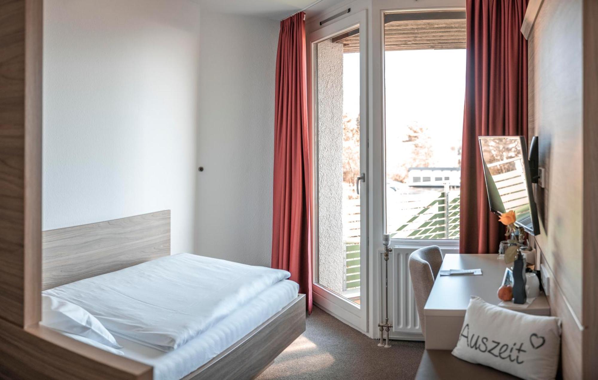 Hotel Am Schlossberg Herrenberg Kültér fotó