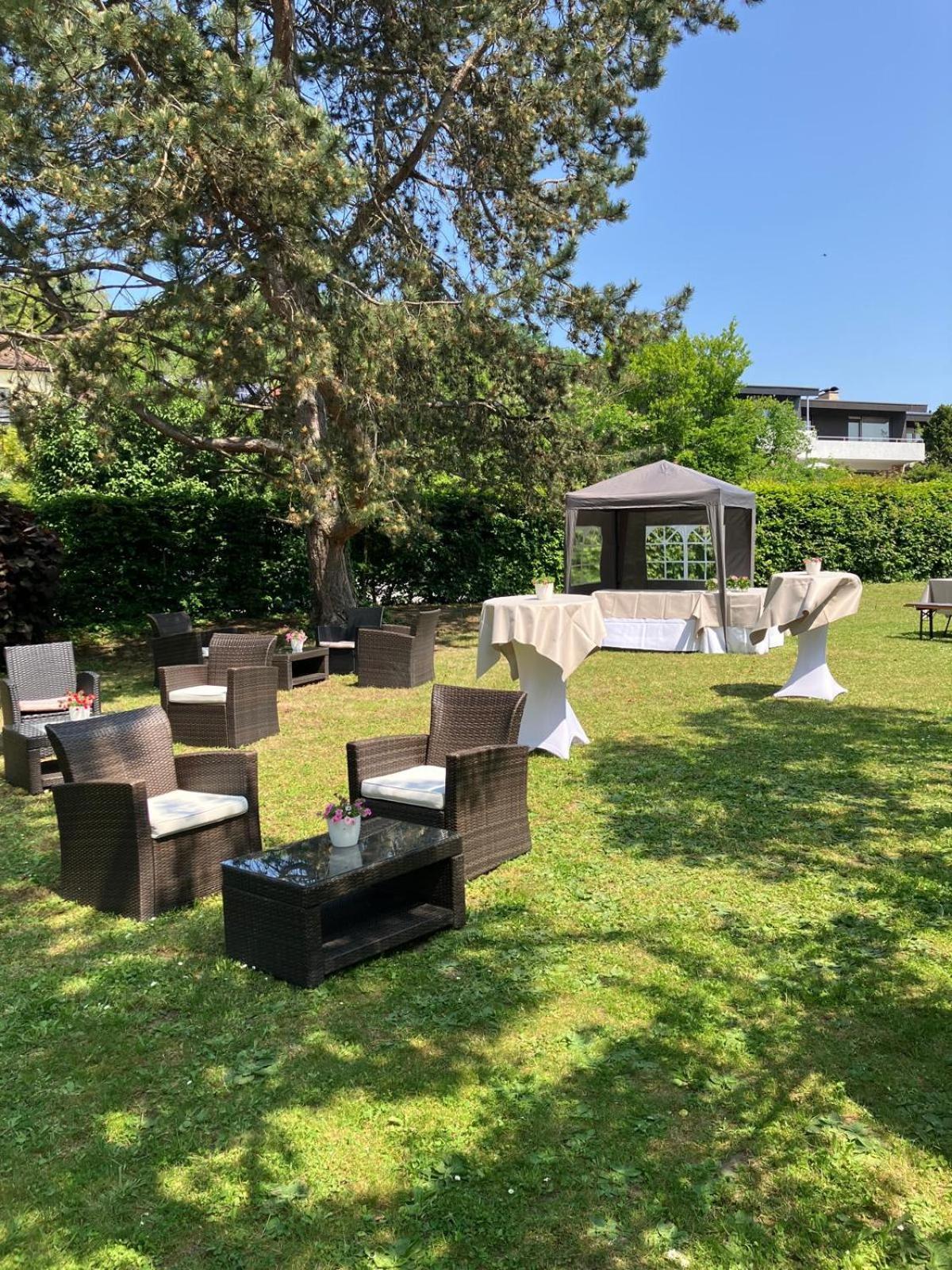 Hotel Am Schlossberg Herrenberg Kültér fotó